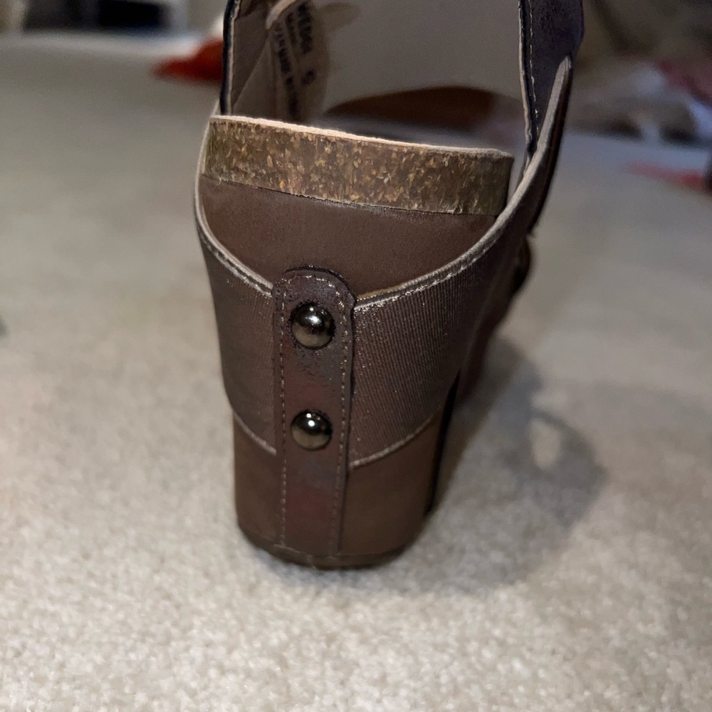Wedges - Picture 4 of 5